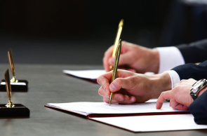 Беларусь и Россия подписали меморандум о сотрудничестве в области использования атомной энергии в мирных целях и смежных высоких технологий