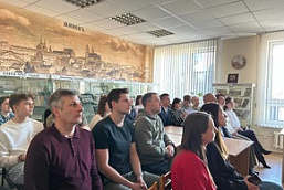 Посещение коллективом ГУ «БелИСА» экскурсии-презентации «По рельсам истории»